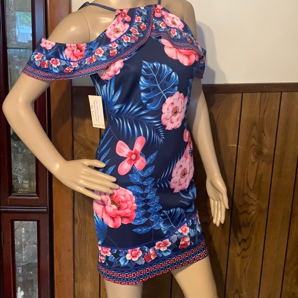 Beautiful Floral Drop shoulder Mini Dress